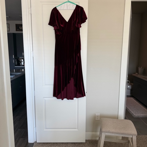 Ever Pretty Asymmetrical Burgundy Dress - Picture 4 of 4